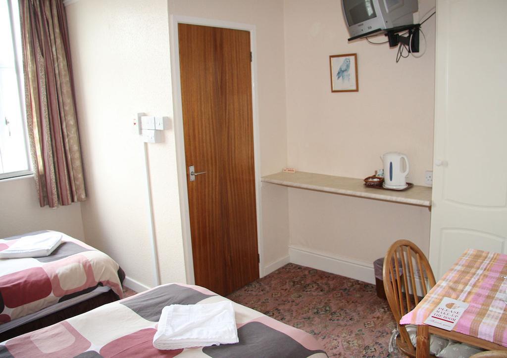 Dove Court Mini Lodge Almondsbury Εξωτερικό φωτογραφία