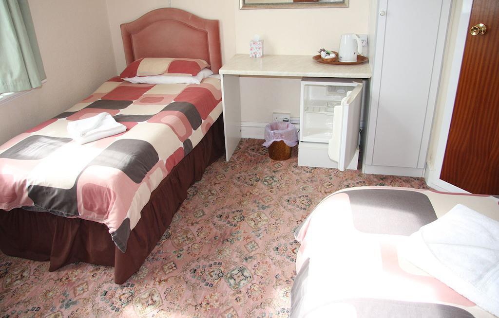 Dove Court Mini Lodge Almondsbury Εξωτερικό φωτογραφία